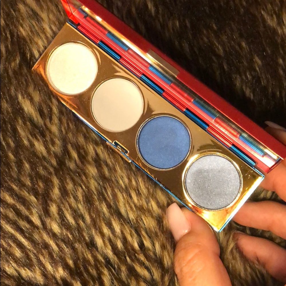 Mac Rare Eyeshadow Pallette - Picture 2 of 2